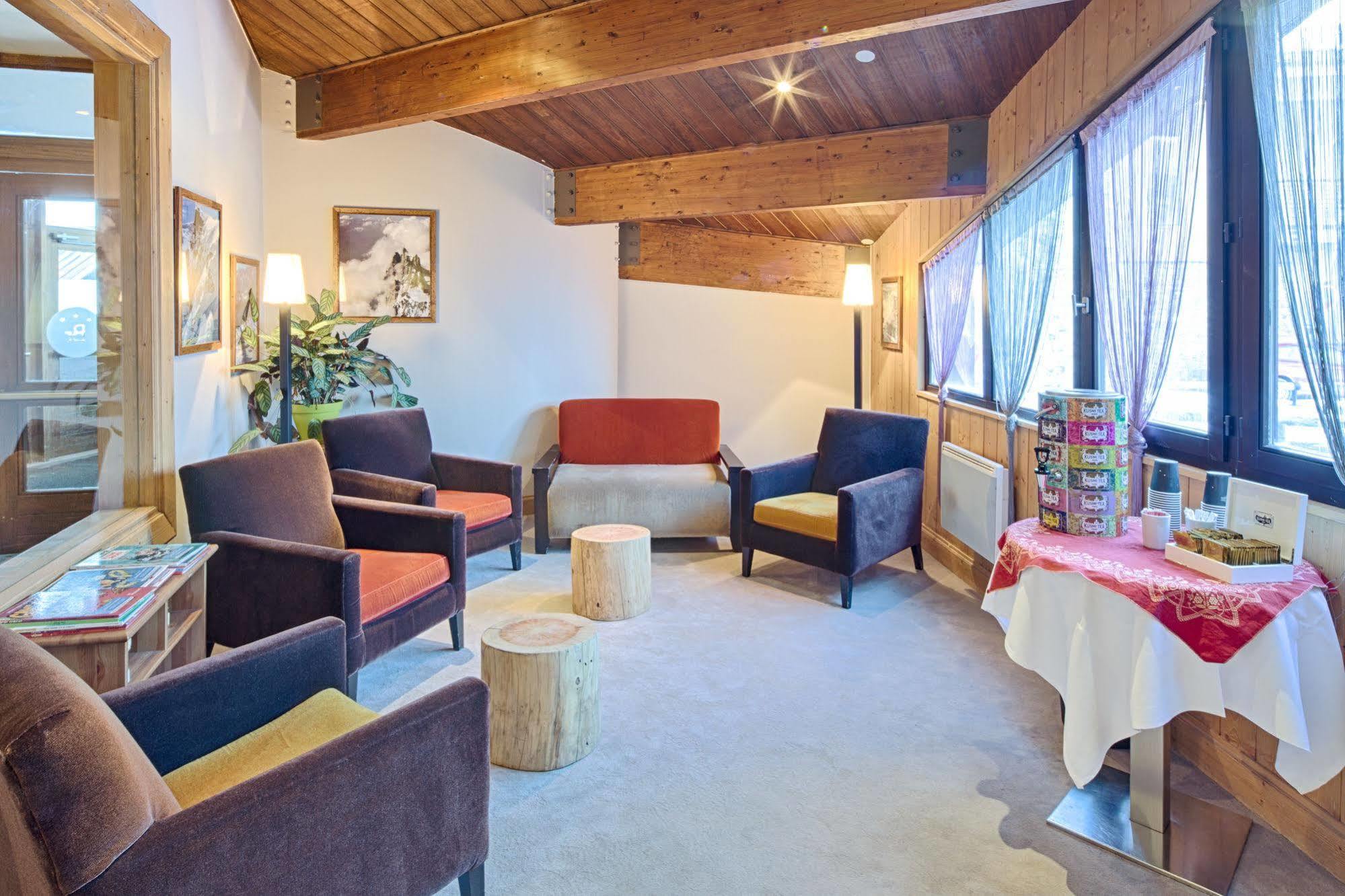 Hotel Les Menuires Les Bruyeres Екстер'єр фото
